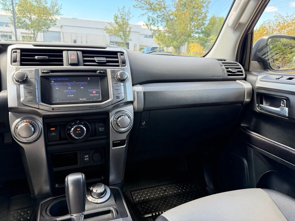 Used 2016 Gray Toyota SR5 Premium image 25