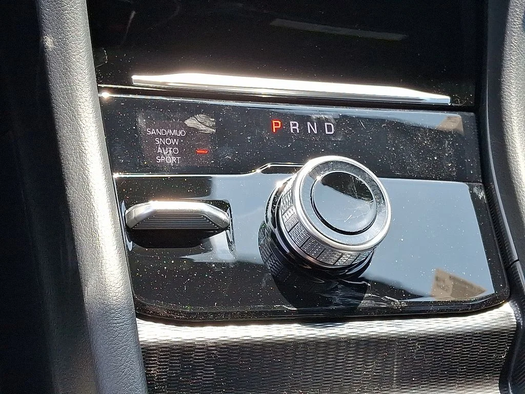 New 2026 Gray Jeep Altitude image 12