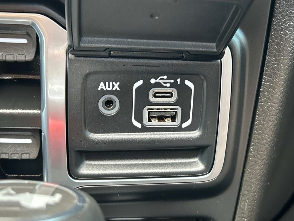 Used 2025 Black Jeep Rubicon X image 26