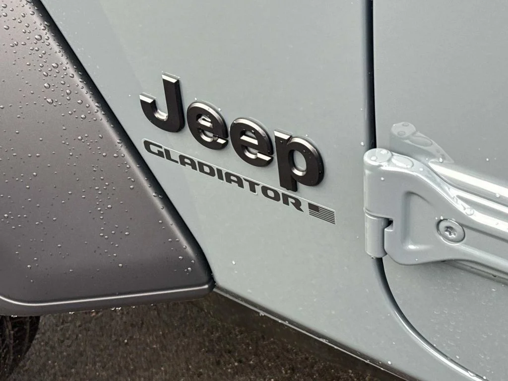 New 2026 Anvil Clearcoat Jeep Sport S image 6