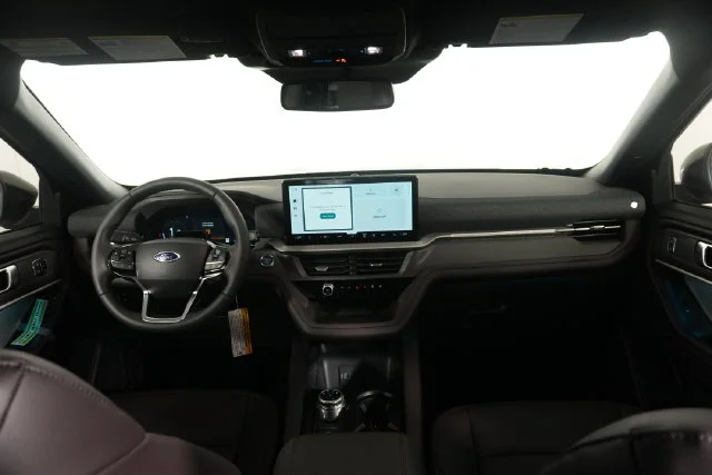 New 2027 Carbonized Gray Metallic Ford Platinum™ image 28