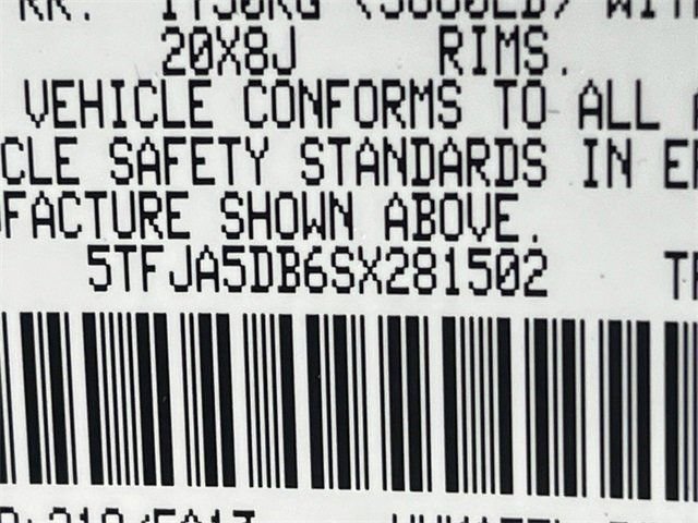 2025 Toyota Tundra Limited - Photo 32