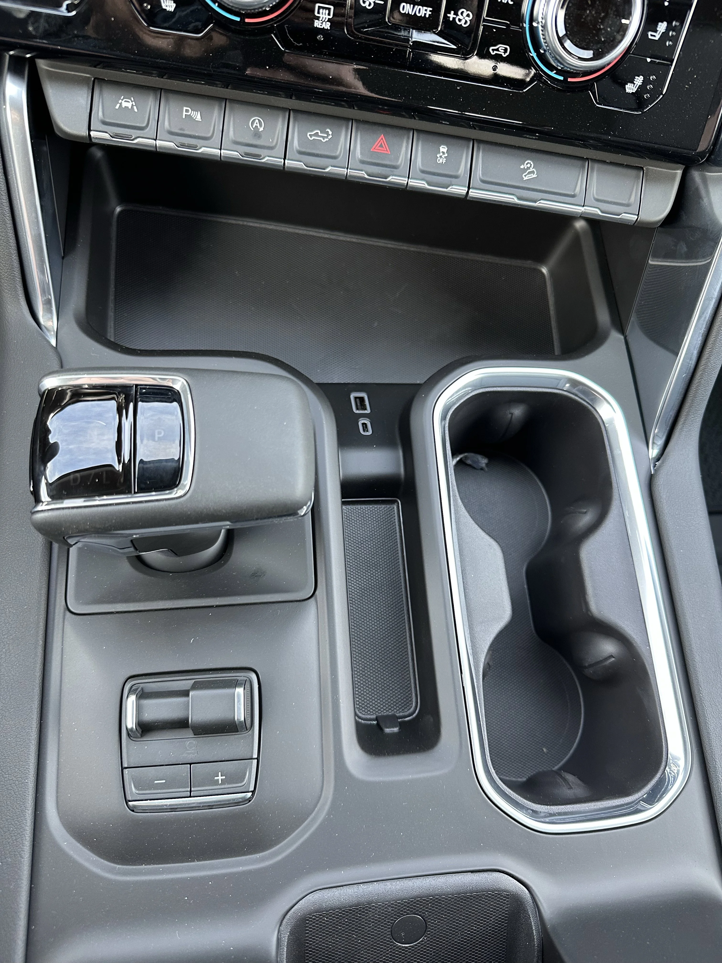 New 2026 Glacier White Tricoat GMC Denali image 17