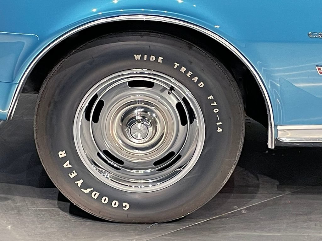 Used 1967  Chevrolet  image 11