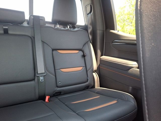 Used 2025 Onyx Black GMC AT4 image 56