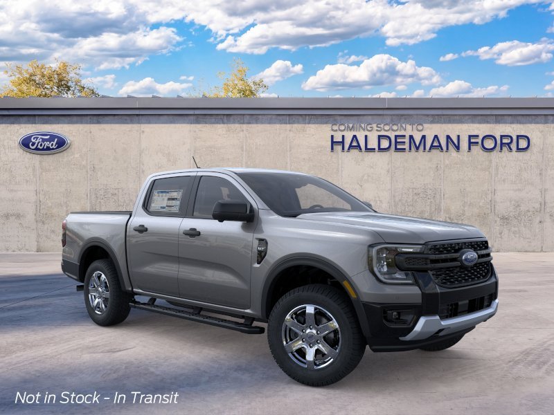 New 2026 Carbonized Gray Metallic Ford XLT image 7