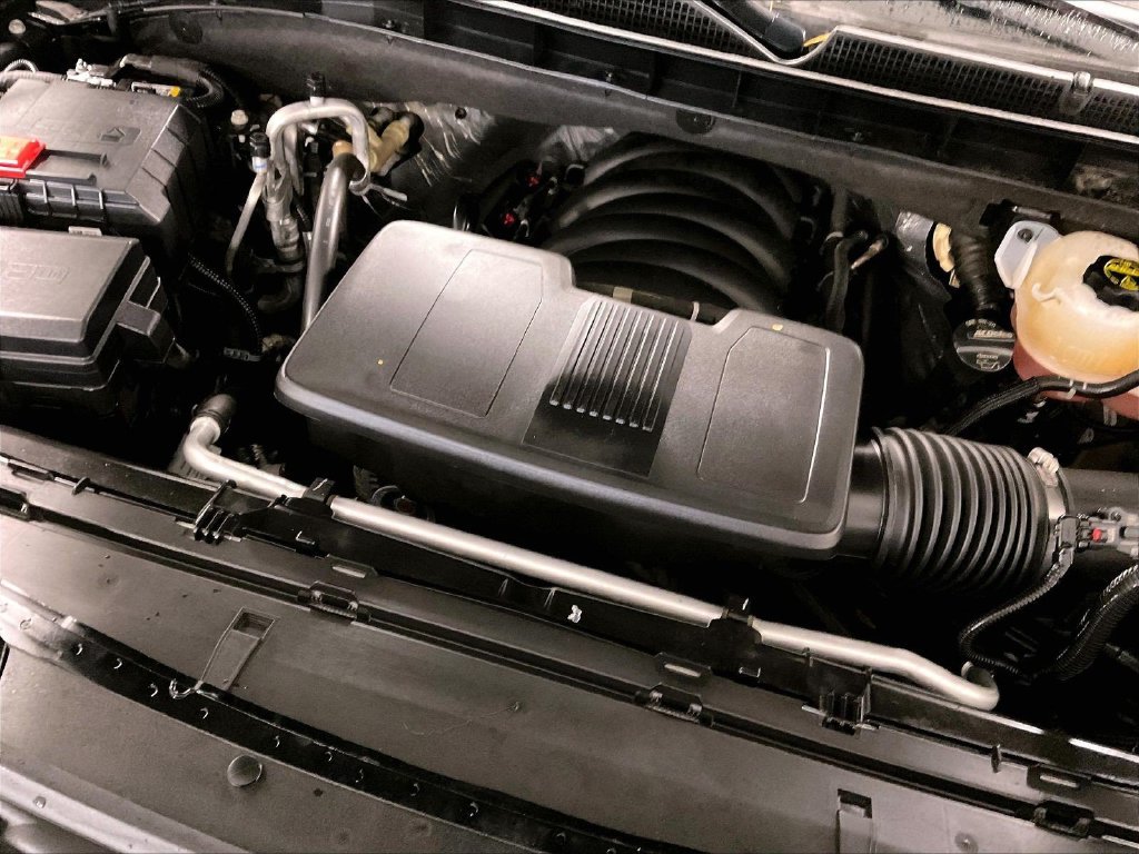 Used 2025 Black GMC Denali image 34