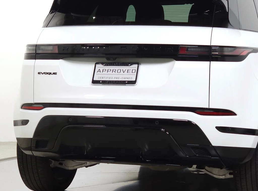 Certified Used 2024 White Land Rover Dynamic image 7