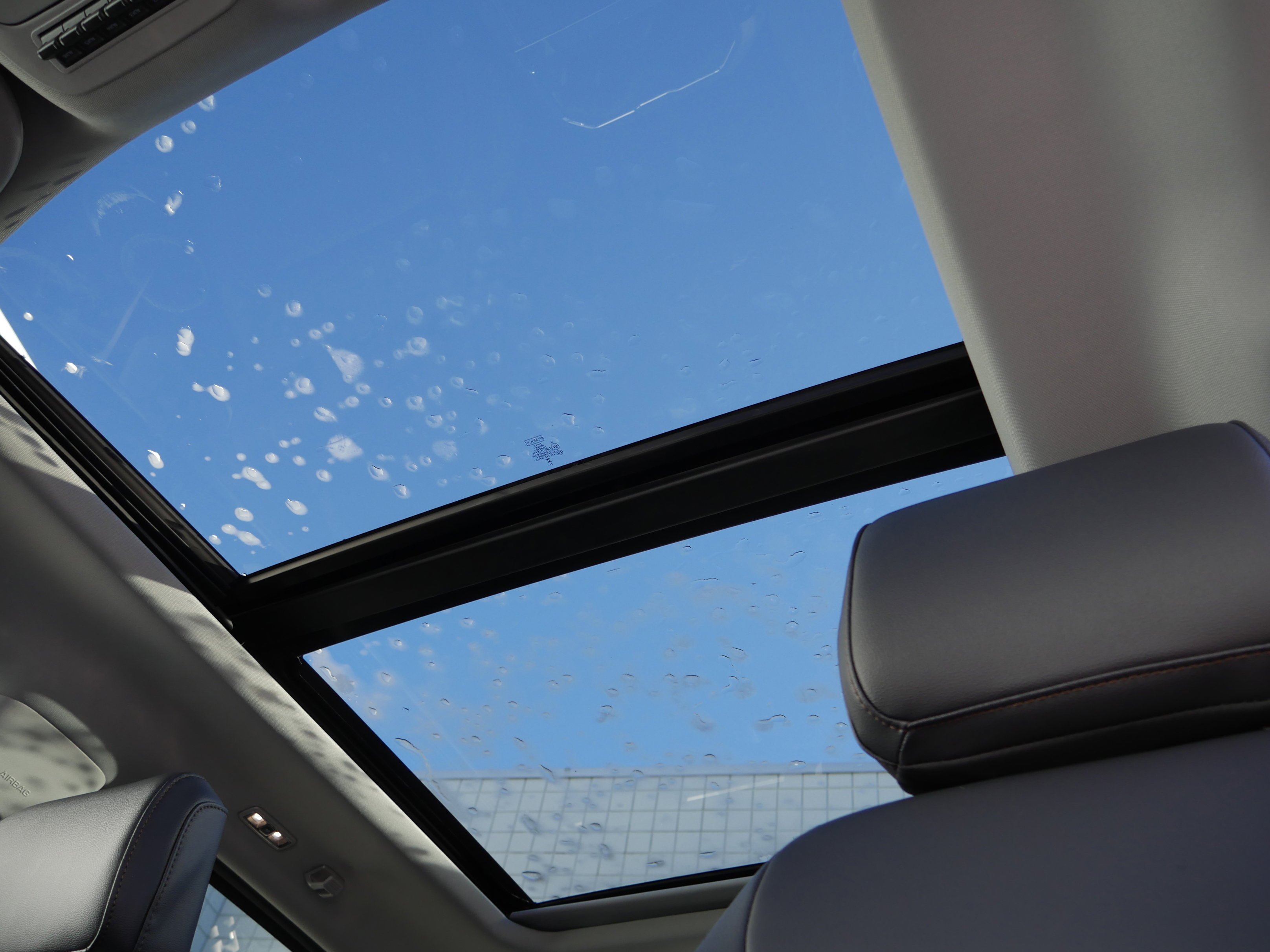 New 2026 Star White Metallic Tri-Coat Ford F-350® Lariat® image 5