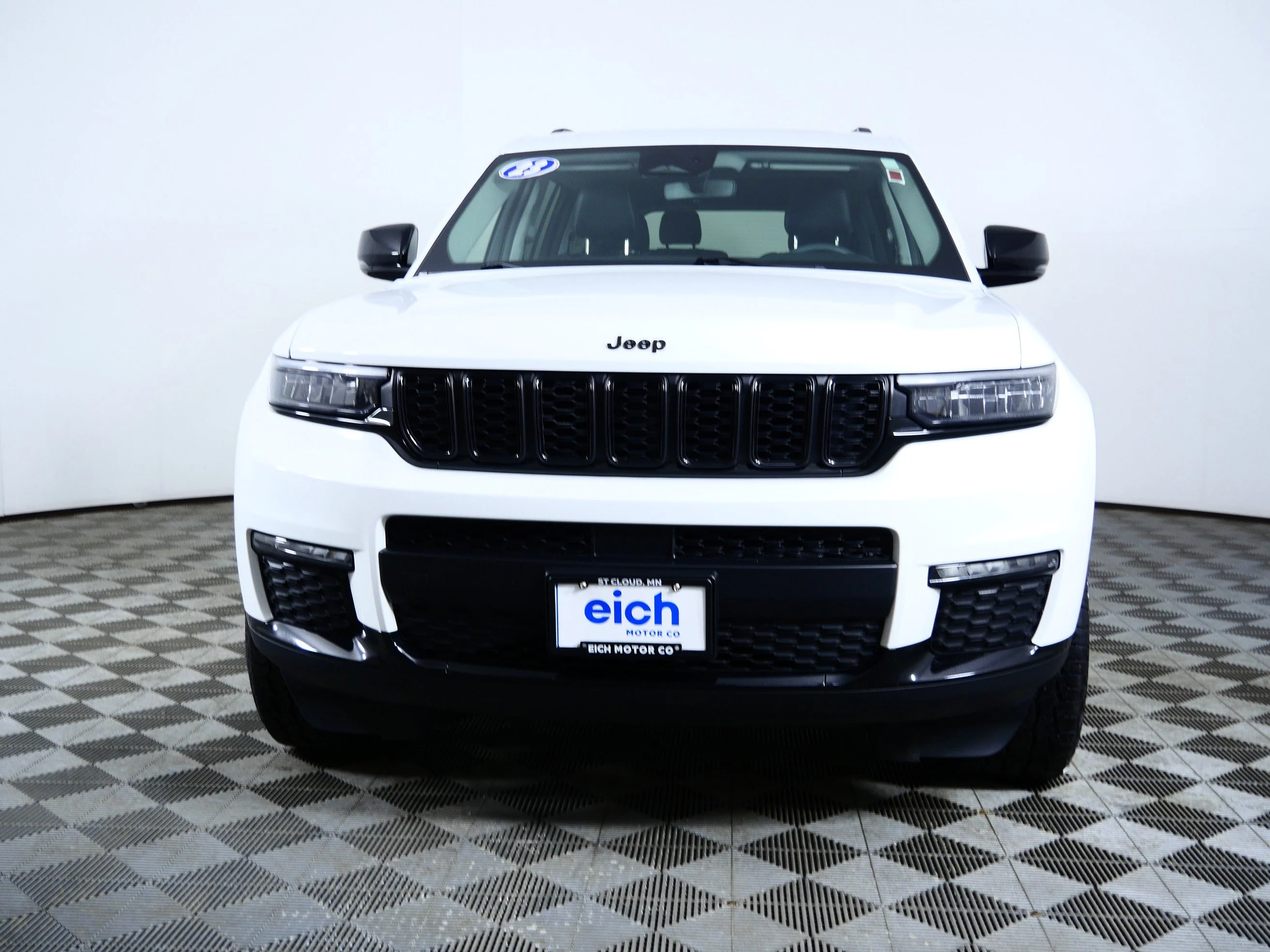 Used 2023 Jeep Grand Cherokee L Limited with VIN 1C4RJKBG7P8719039 for sale in St. Cloud, Minnesota