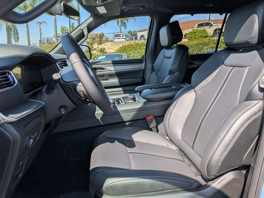New 2026 Steel Blue Jeep Limited Reserve image 11