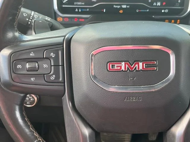 Used 2022 Onyx Black GMC AT4 image 32