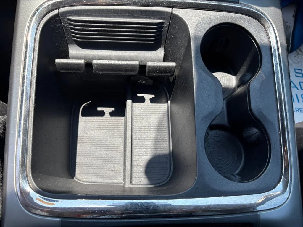 Used 2016 Blue Ram Sport image 11