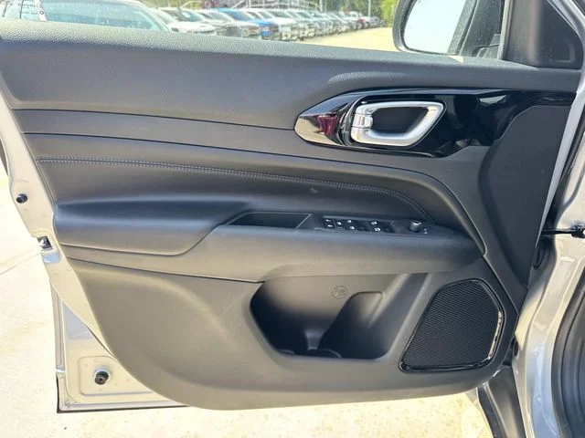 New 2026 Silver Jeep Latitude image 21