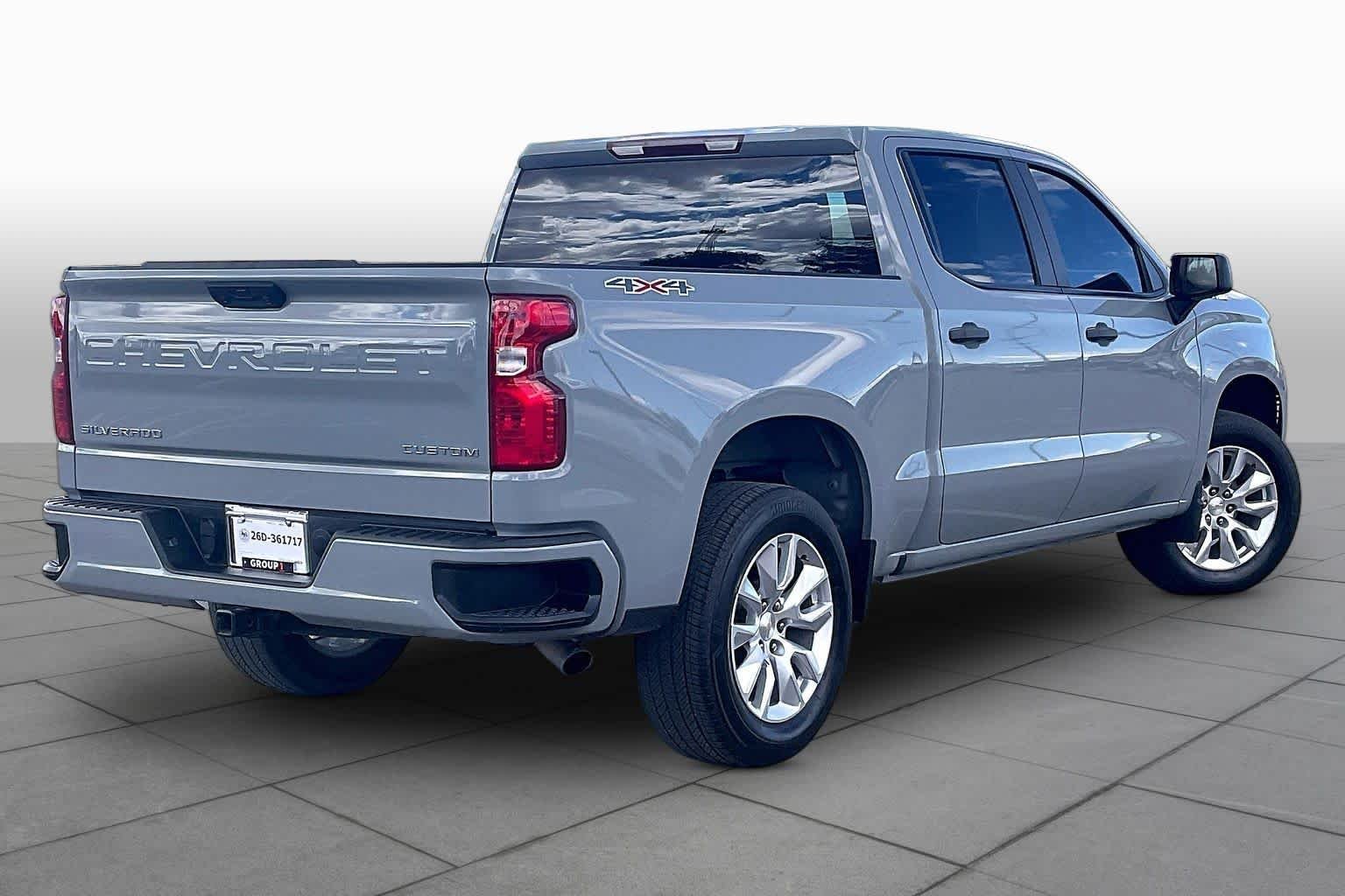 Used 2024 Slate Gray Metallic Chevrolet Custom image 13