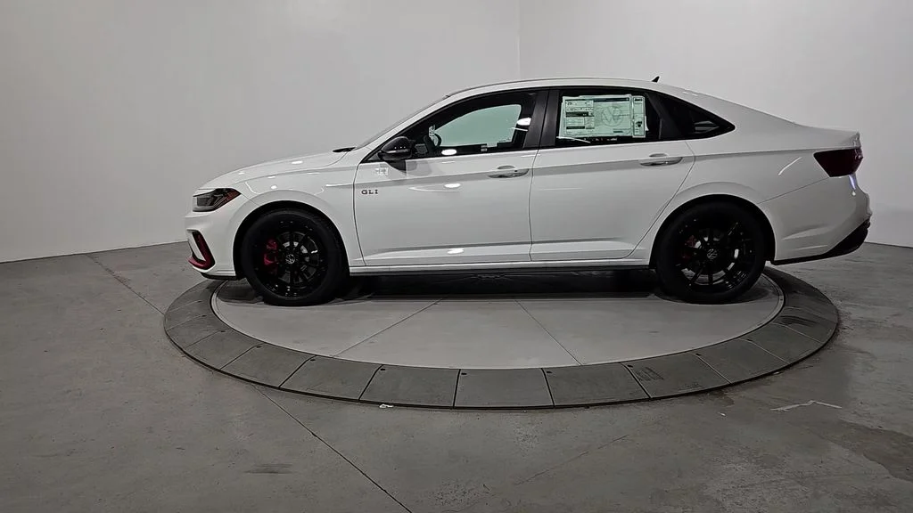 New 2026 White Volkswagen 2.0T Autobahn image 2