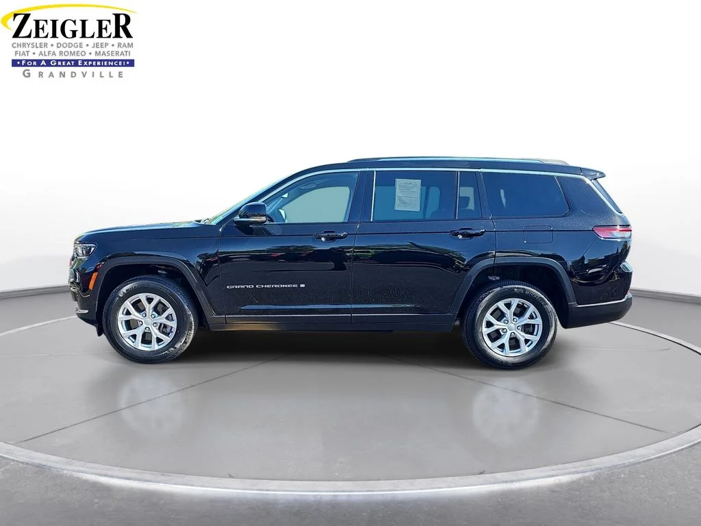 Used 2023 Black Jeep Limited image 8