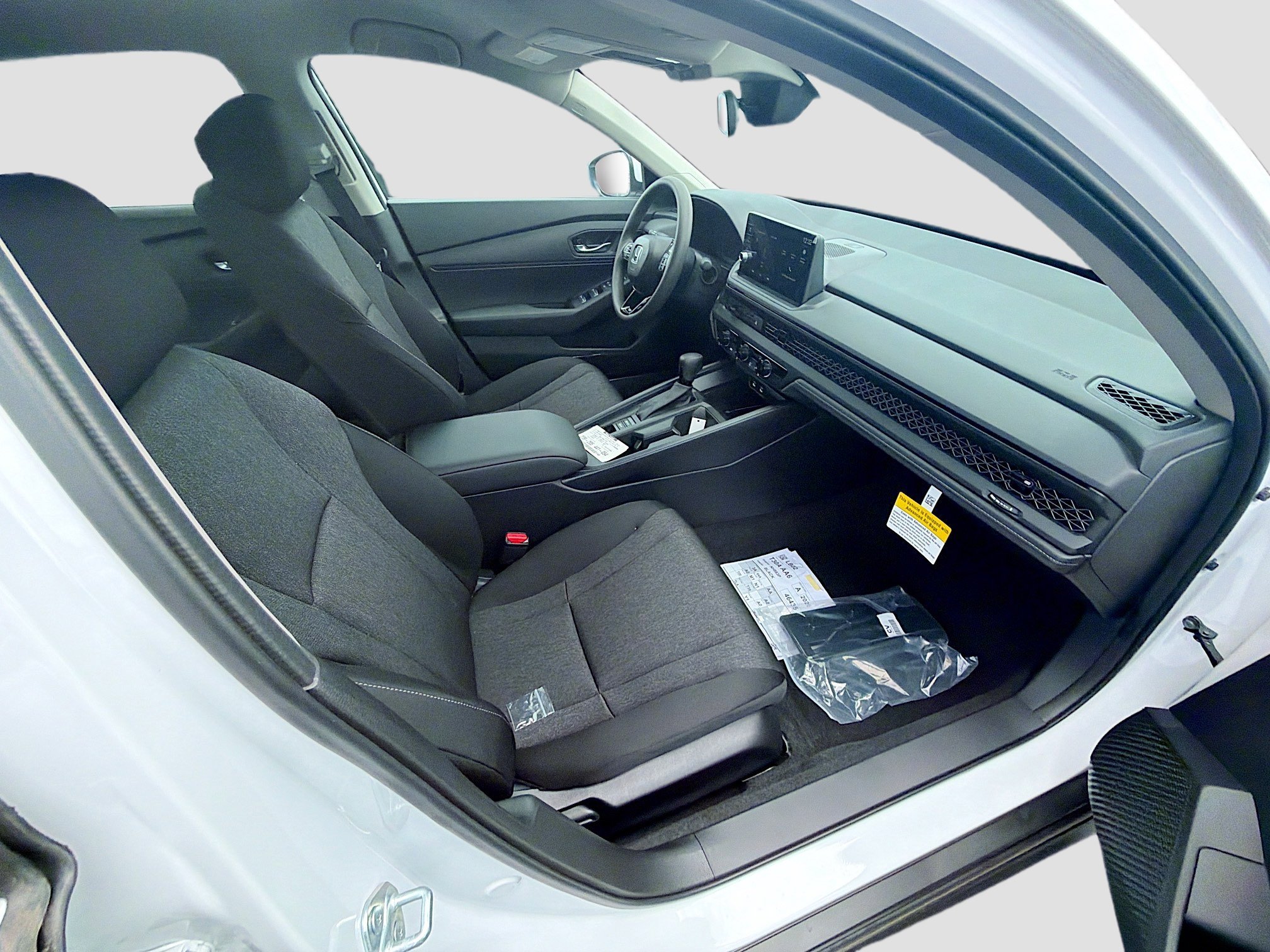 New 2026 Platinum White Pearl Honda LX image 23