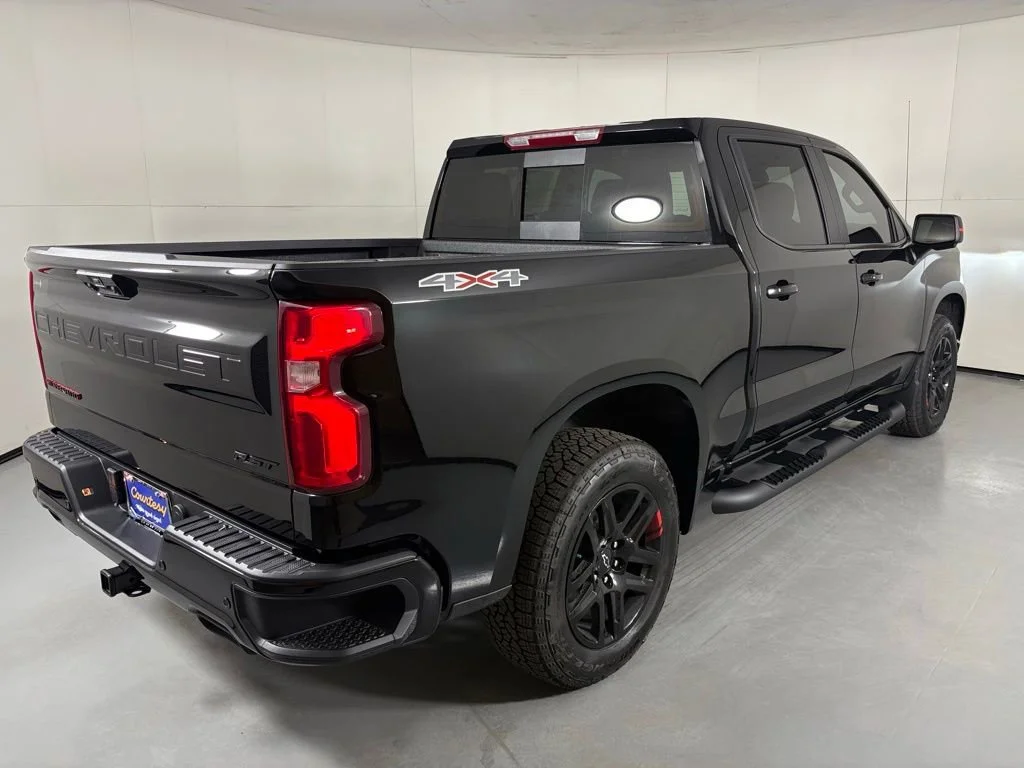 New 2026 Black Chevrolet RST image 10