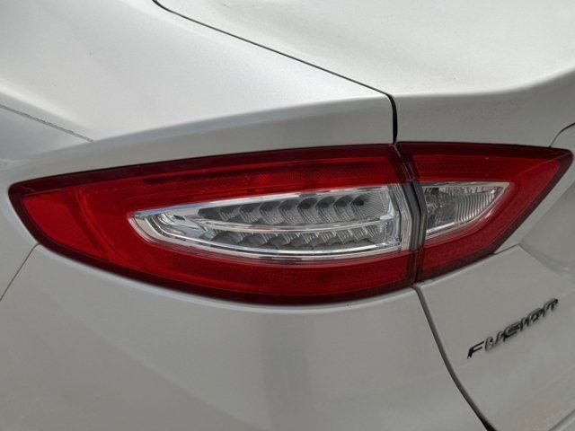 Used 2013 White Ford SE image 43