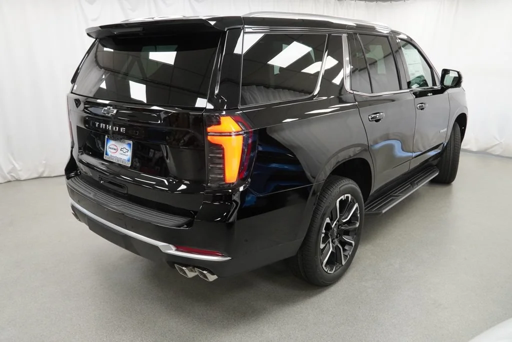 New 2026 Black Chevrolet High Country image 3