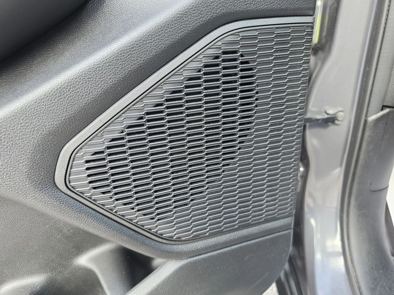 Used 2024 Gray Jeep Laredo X image 25