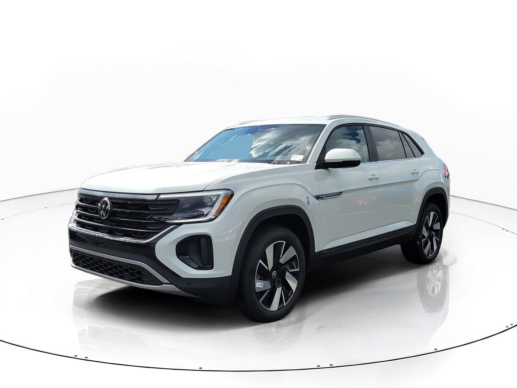 New 2026 White/off-white Volkswagen SE w/Technology image 2