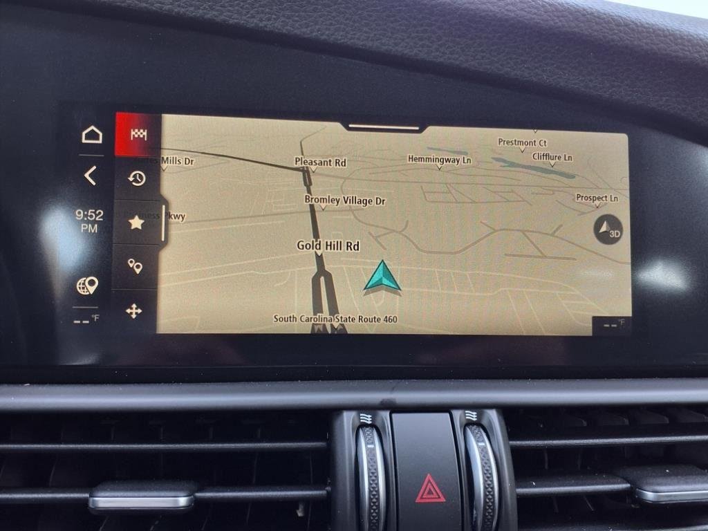2025 Alfa Romeo Giulia Base - Photo 11
