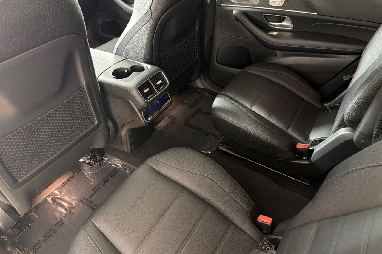 Certified Used 2024 MANUFAKTUR Alpine Grey Mercedes-Benz GLS 450 image 11