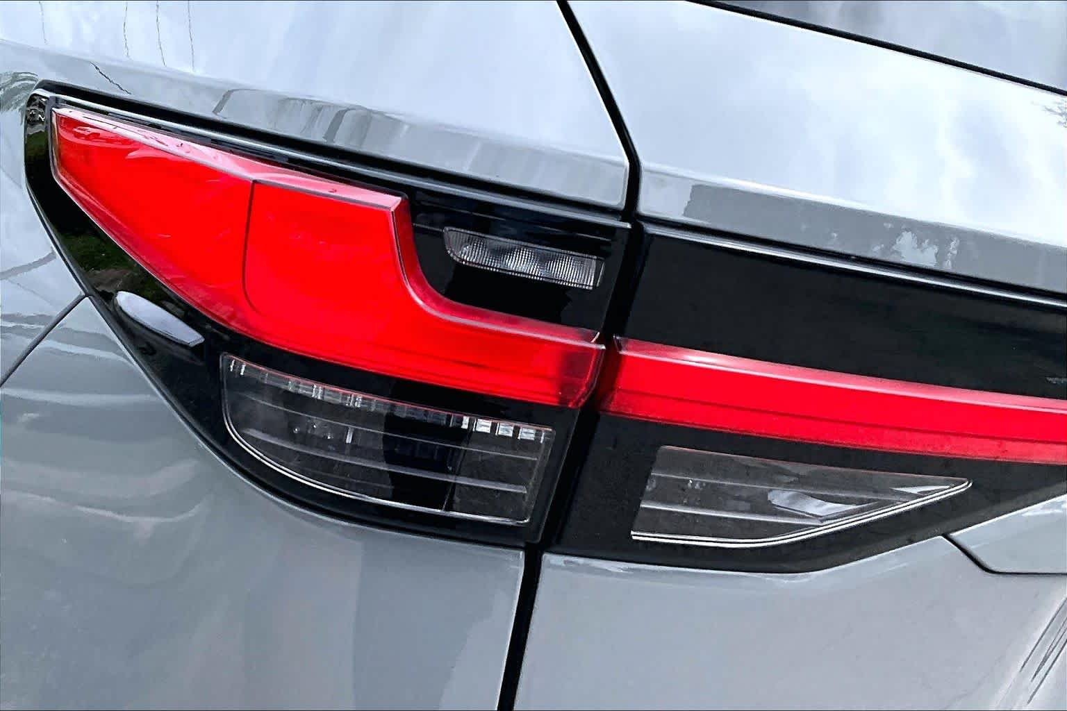 Used 2025 Incognito Lexus F SPORT Premium image 29