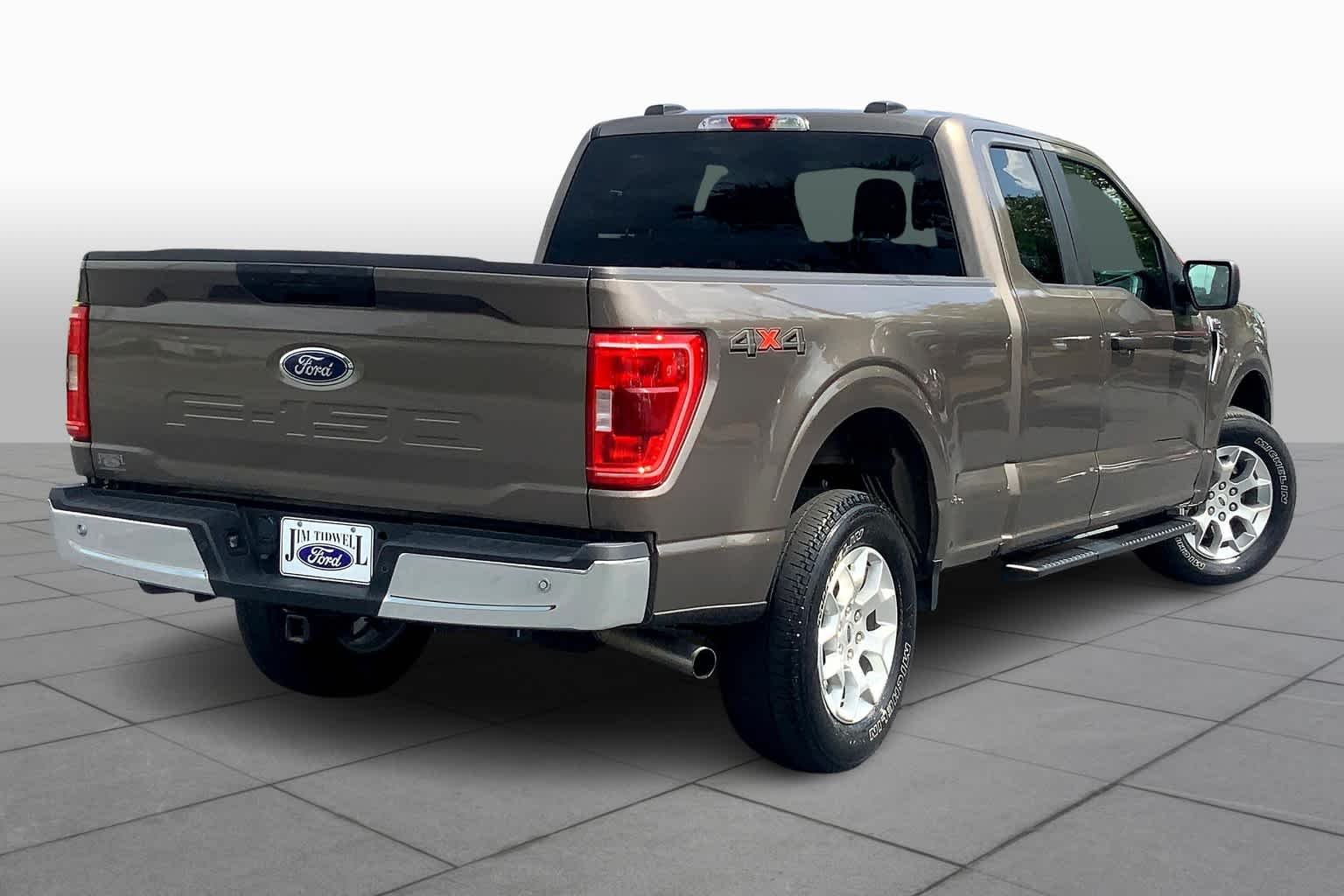 Used 2021 Stone Gray Metallic Ford XLT image 13