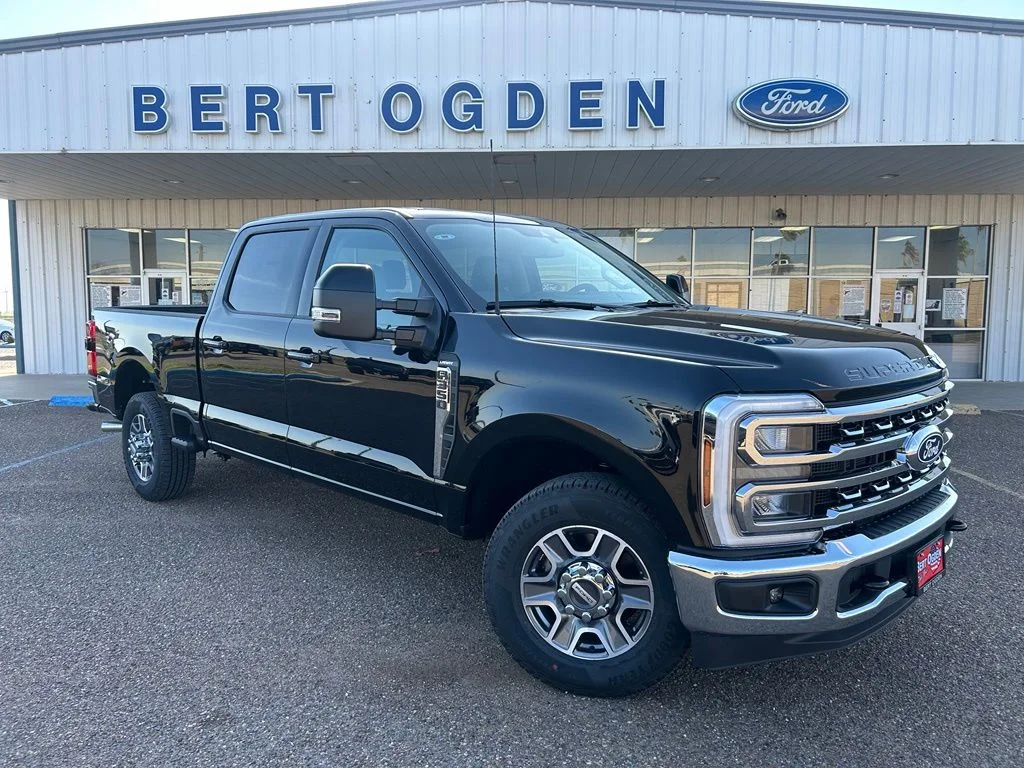 2027 Ford F-350 Super Duty Lariat