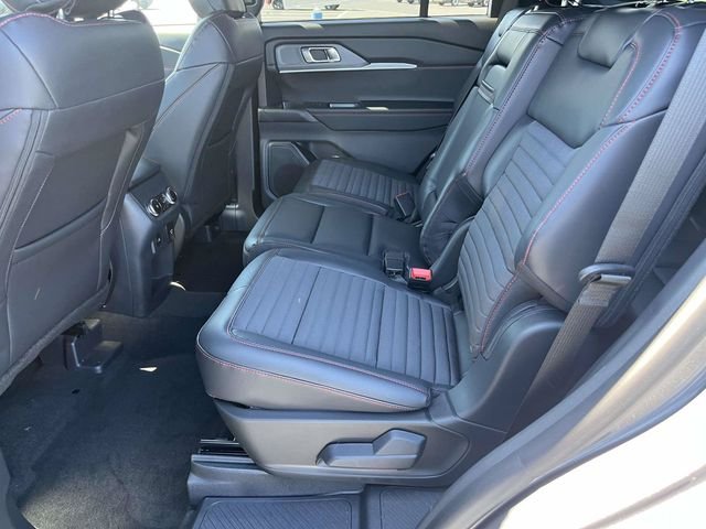 New 2026 Carbonized Gray Metallic Ford ST-Line image 8