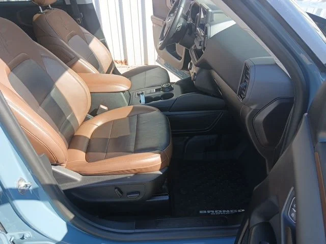 Used 2022 Blue Ford Badlands image 39