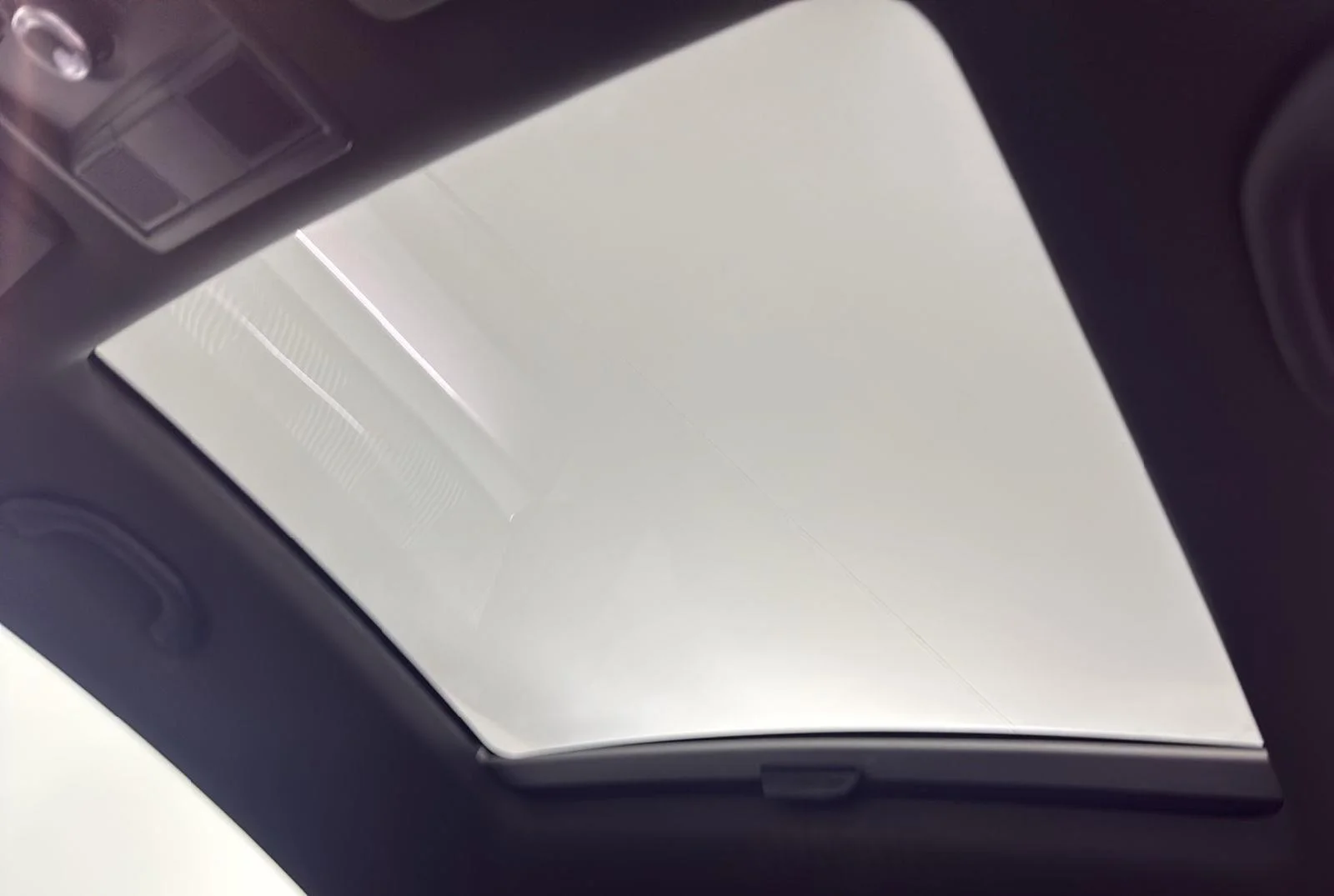 Used 2012 Reflex Silver Metallic Volkswagen 2.5L w/Sun image 20