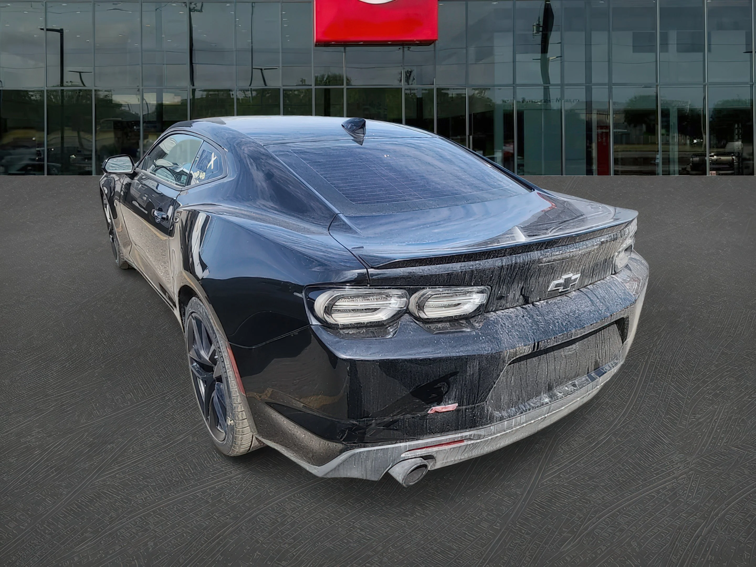 Used 2023 Black Chevrolet 2LT image 3