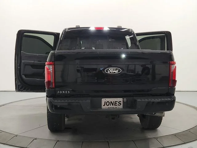 Used 2024 Black Ford XLT image 14