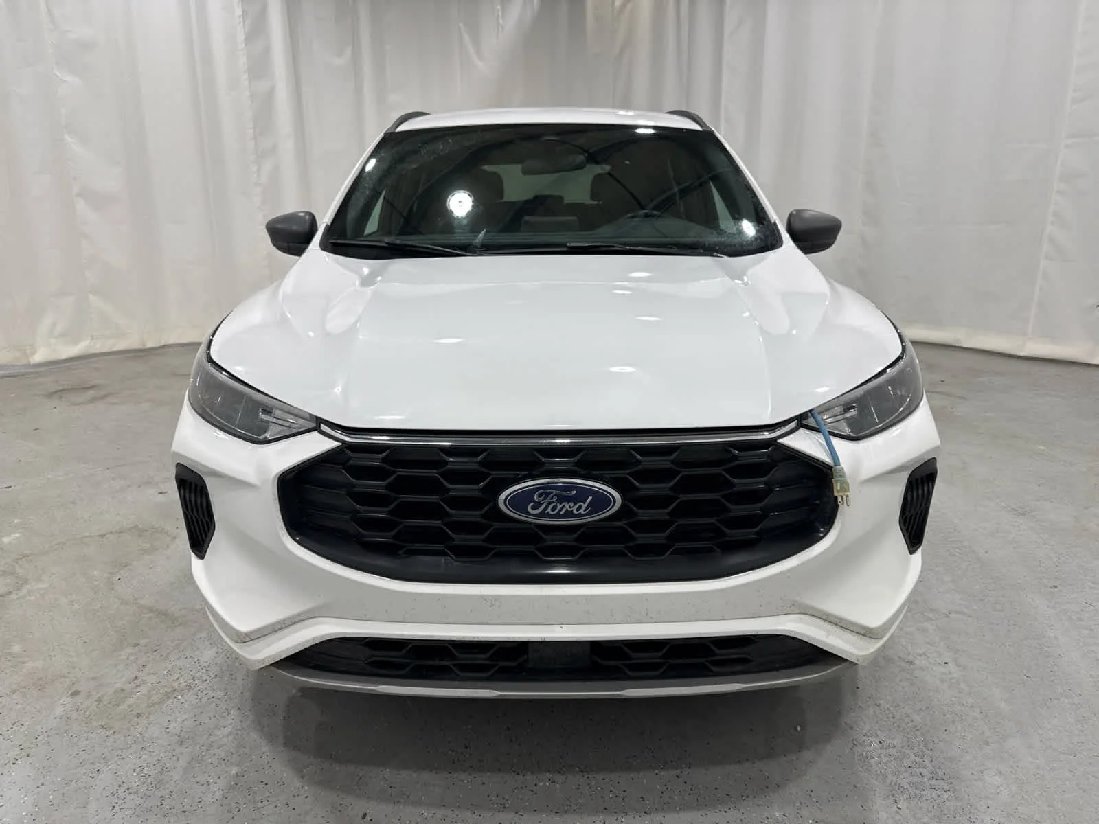 Used 2023 Whi/white Ford ST-Line image 8