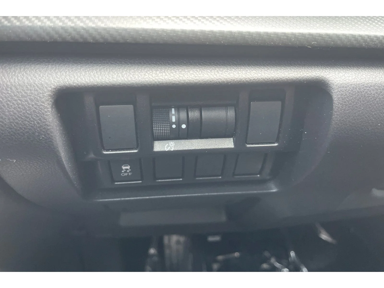 Used 2022 Crystal White Pearl Subaru Premium image 38