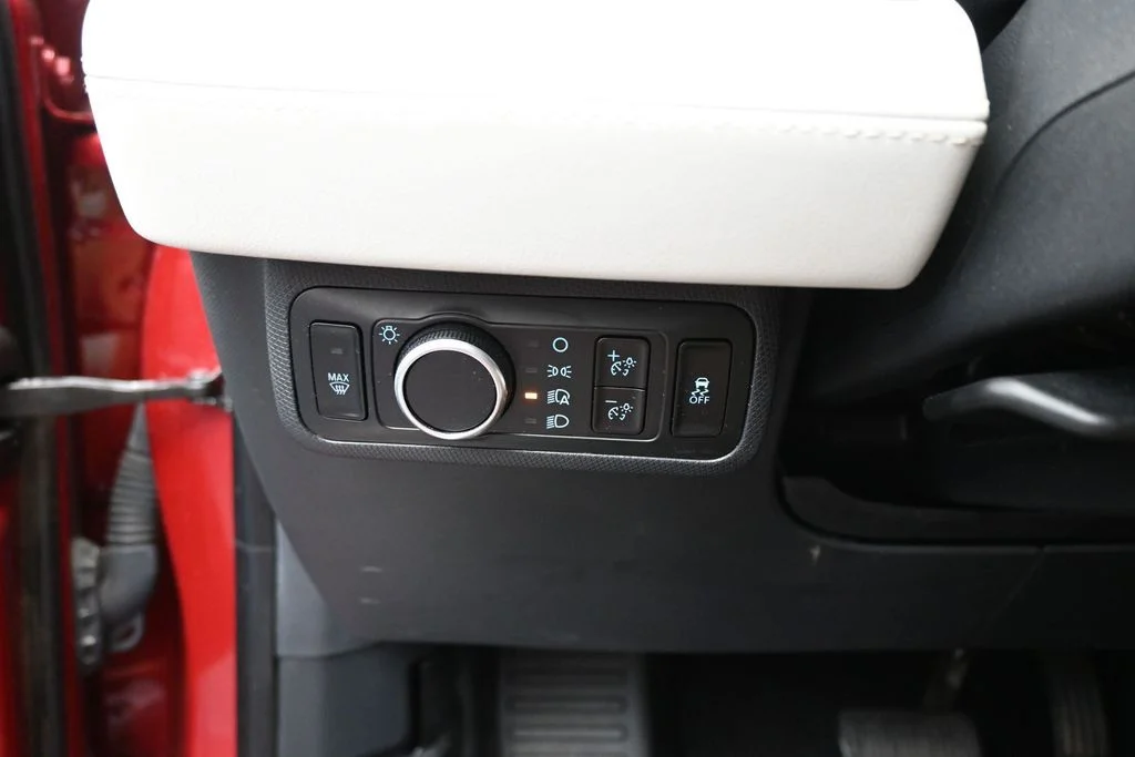 Used 2023 Red Ford Premium image 15