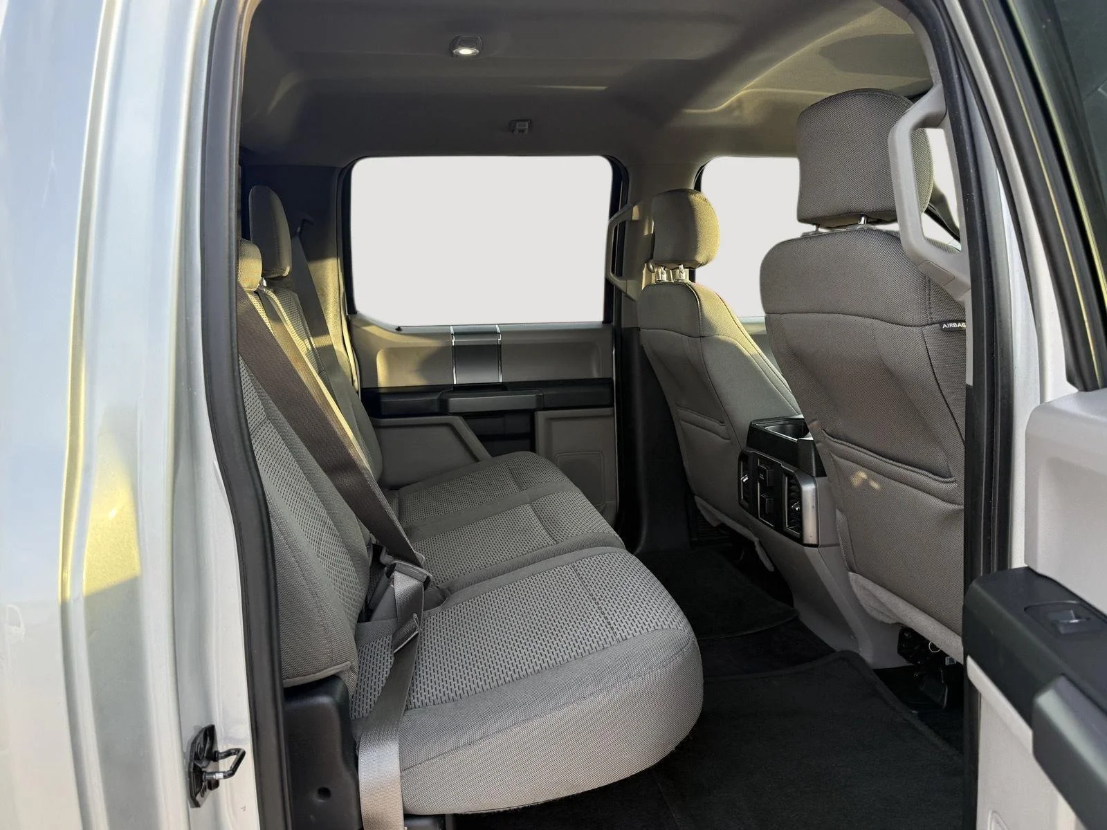 Used 2016 Ingot Silver Metallic Ford XLT image 16