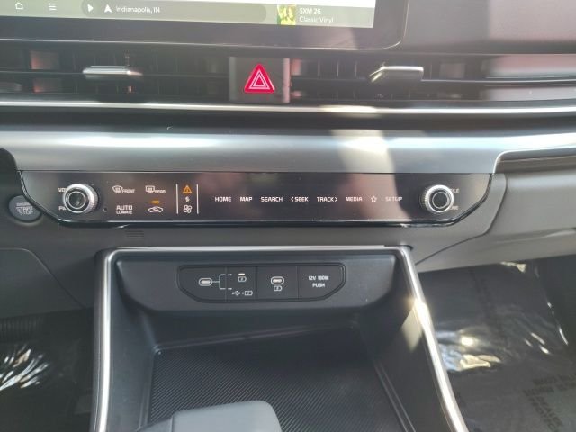 Used 2025 Red Kia LXS image 23