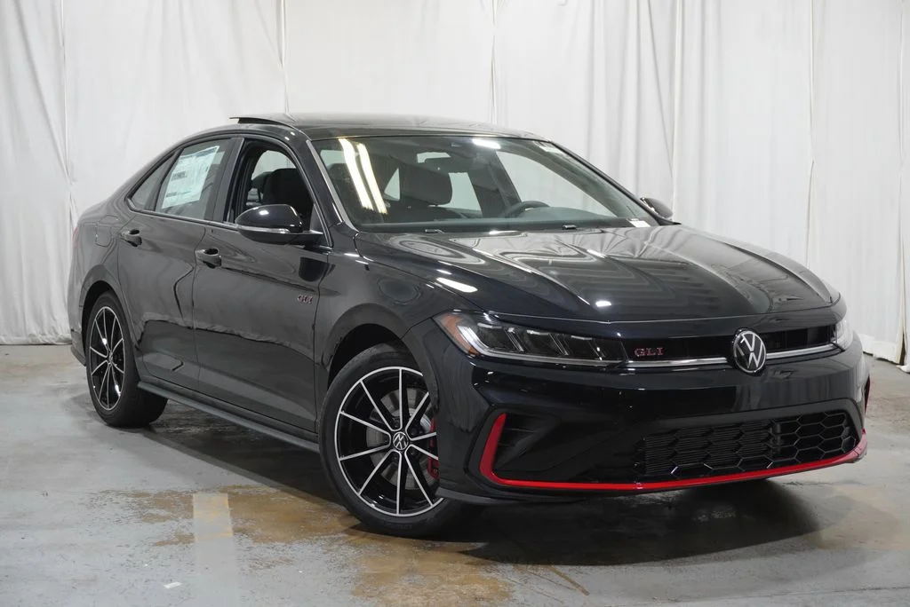 New 2027  Volkswagen 2.0T Autobahn image 2