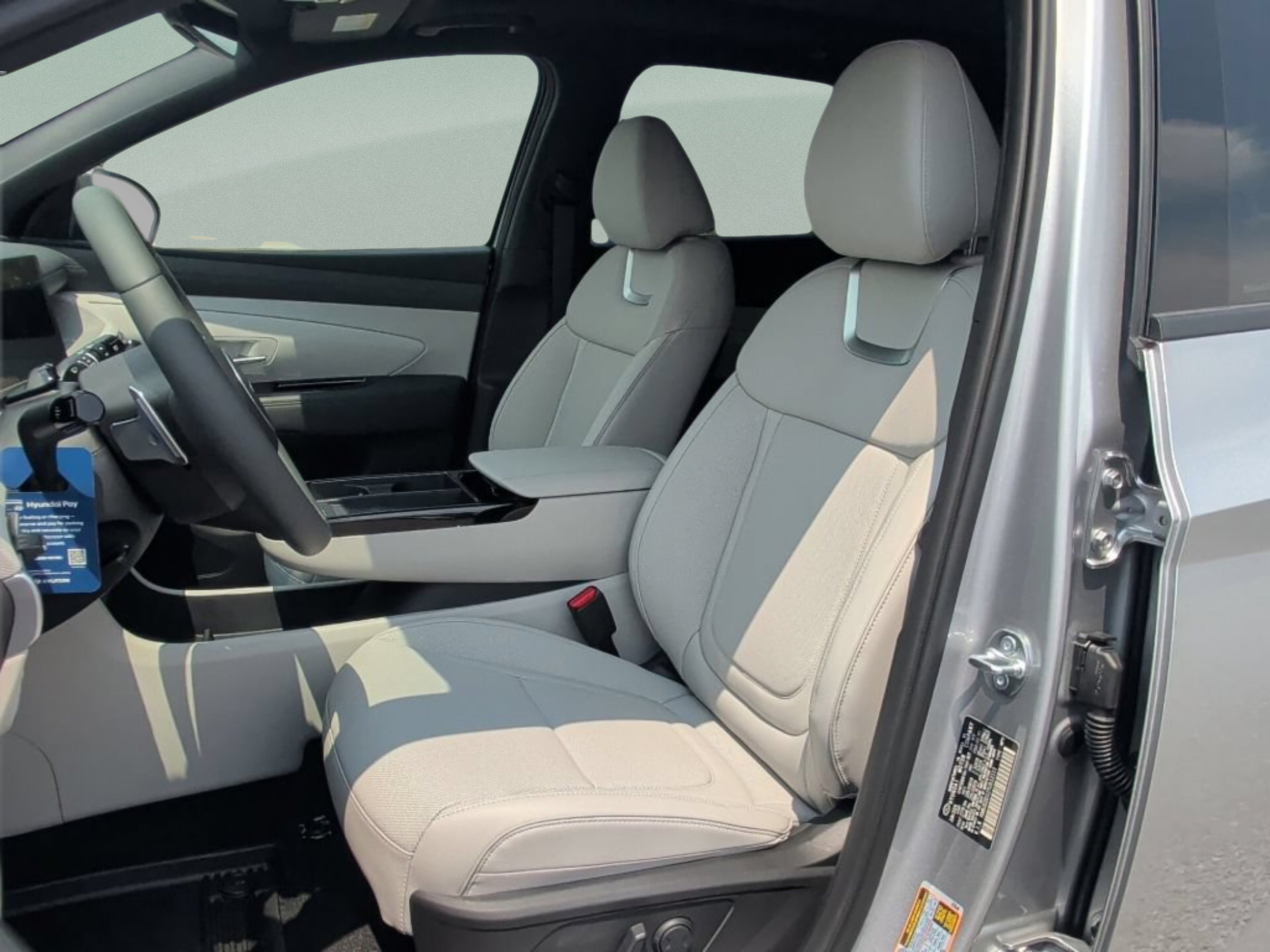 New 2026 Shimmering Silver Hyundai Limited image 15