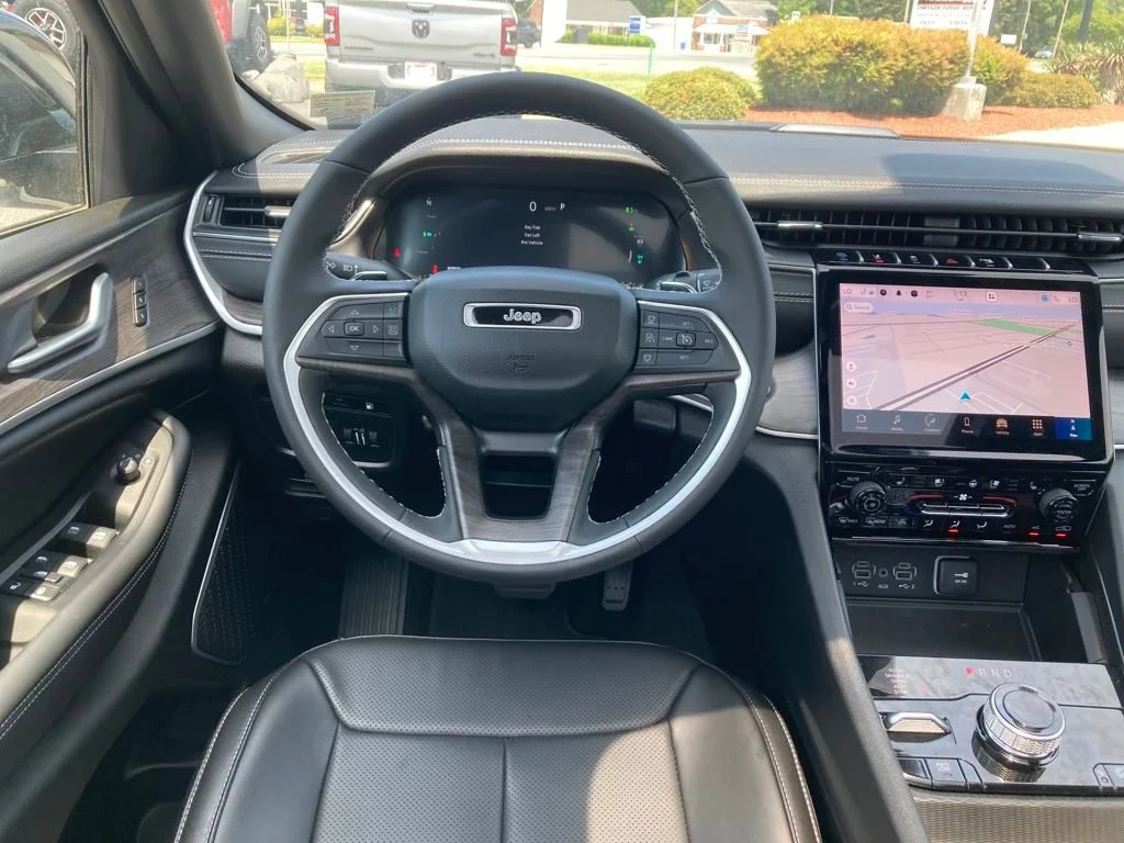 2024 Jeep Grand Cherokee 4xe - Photo 14