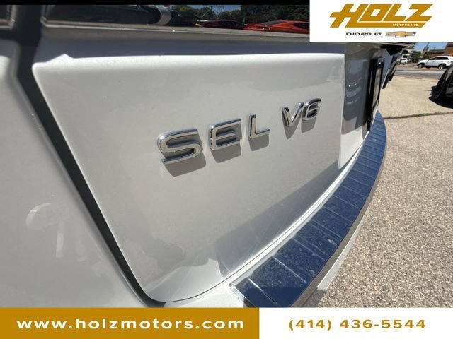Used 2023 White Volkswagen 3.6L V6 SEL Premium R-Line image 33