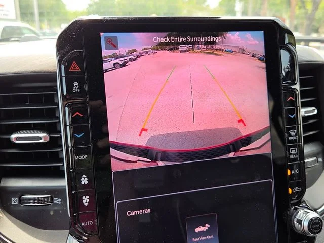 New 2026 Molten Red Pearl-Coat Exterior Paint RAM Laramie image 20