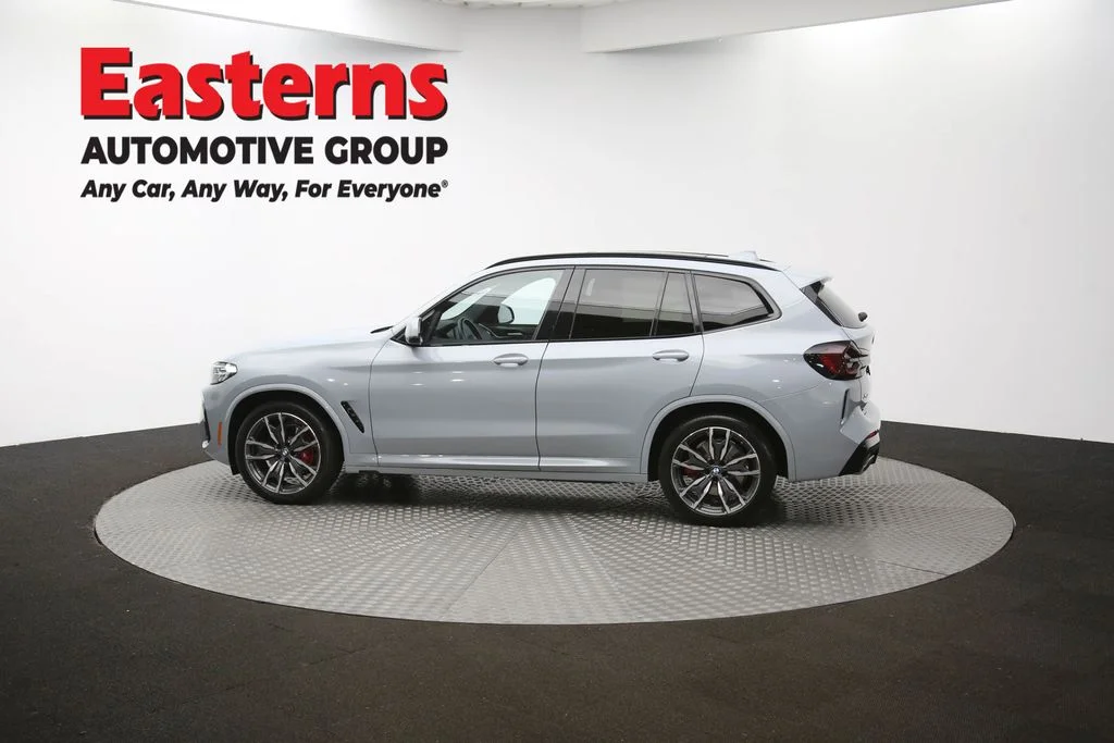 Used 2022 Gray BMW sDrive30i image 62