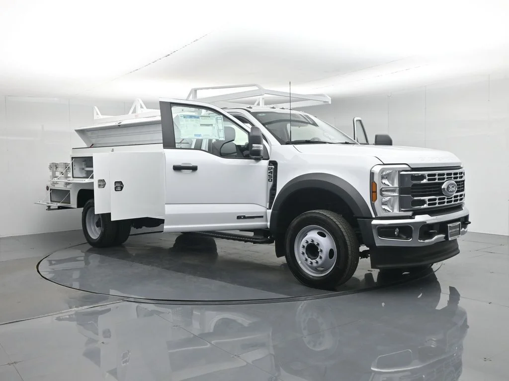 New 2025 Oxford White Ford XL image 38