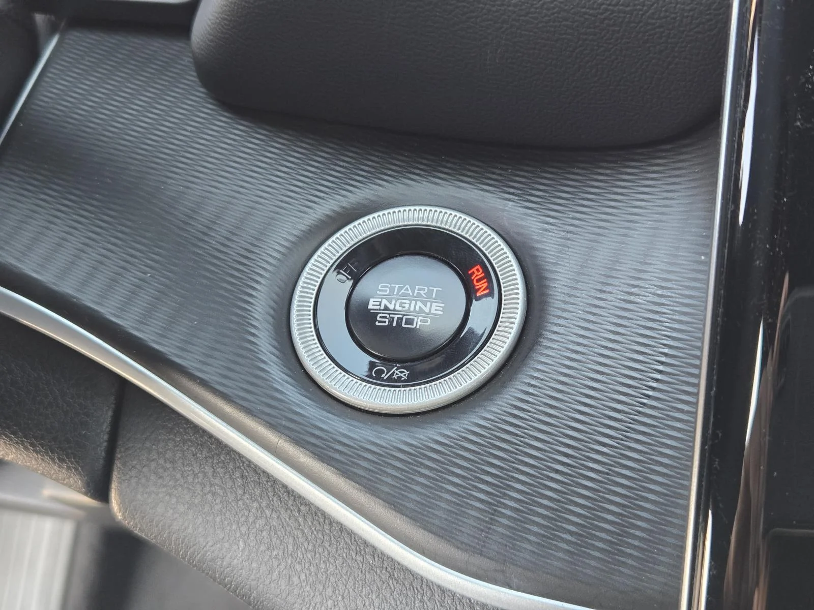 2025 Jeep Grand Cherokee Laredo - Photo 12